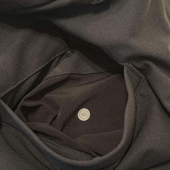 NWOT Lululemon Black Commission Slim-Fit Pant 39" Length Warpstreme, Size 30 - Picture 13 of 14